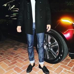 Meet your Posher, Adrian